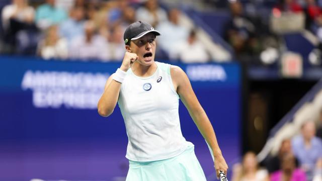 开云登录入口-斯瓦泰克诠释何为No.1 心魔让萨巴伦卡再“卡四”