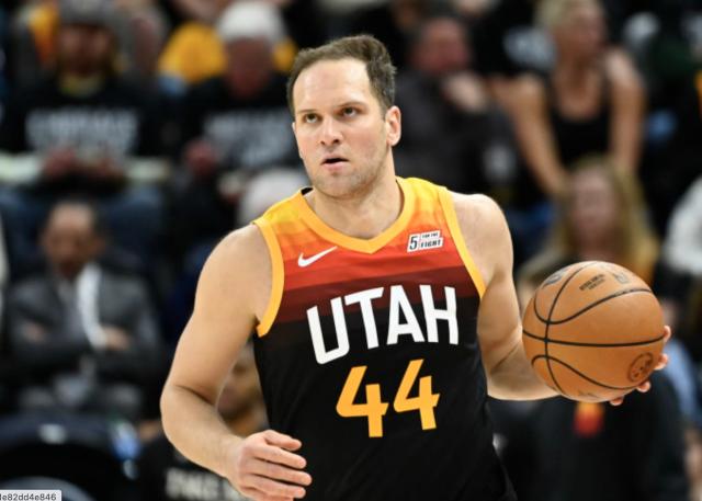 Kaiyun网页版-爵士超市持续营业 康利与博扬因高薪叫好不叫座